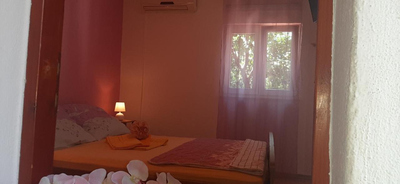 Marin I Vinka Apartment Trogir Bagian luar foto