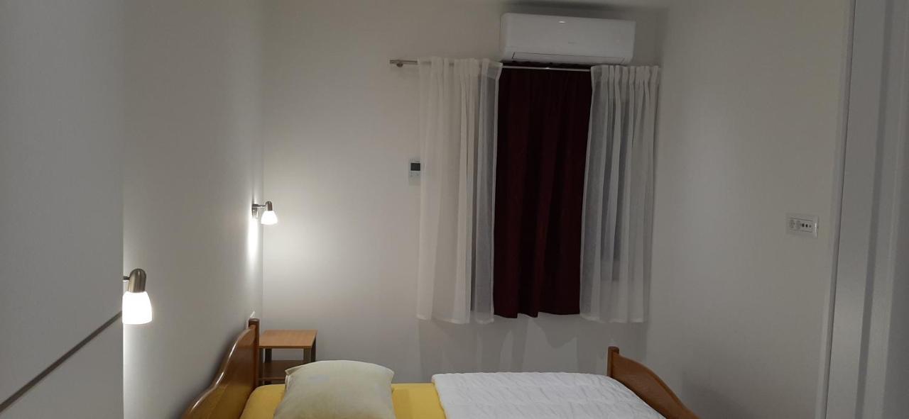 Marin I Vinka Apartment Trogir Bagian luar foto